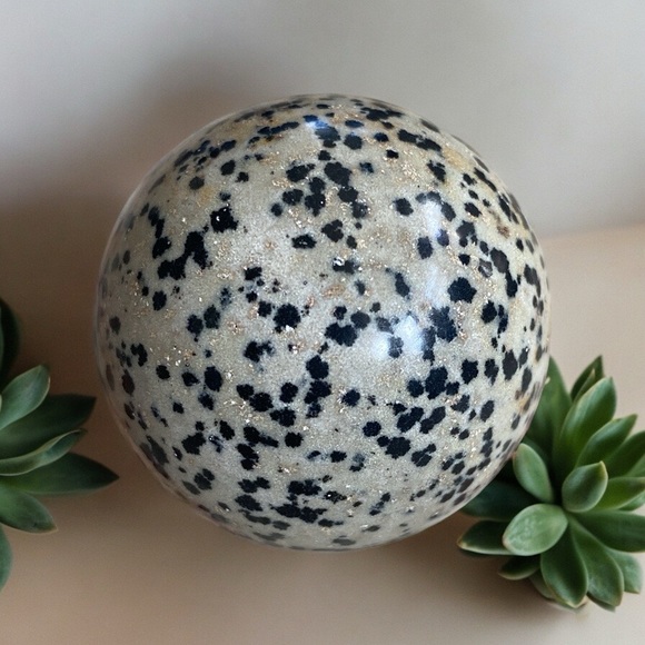 Dalmatian Jasper Sphere - Picture 8 of 8
